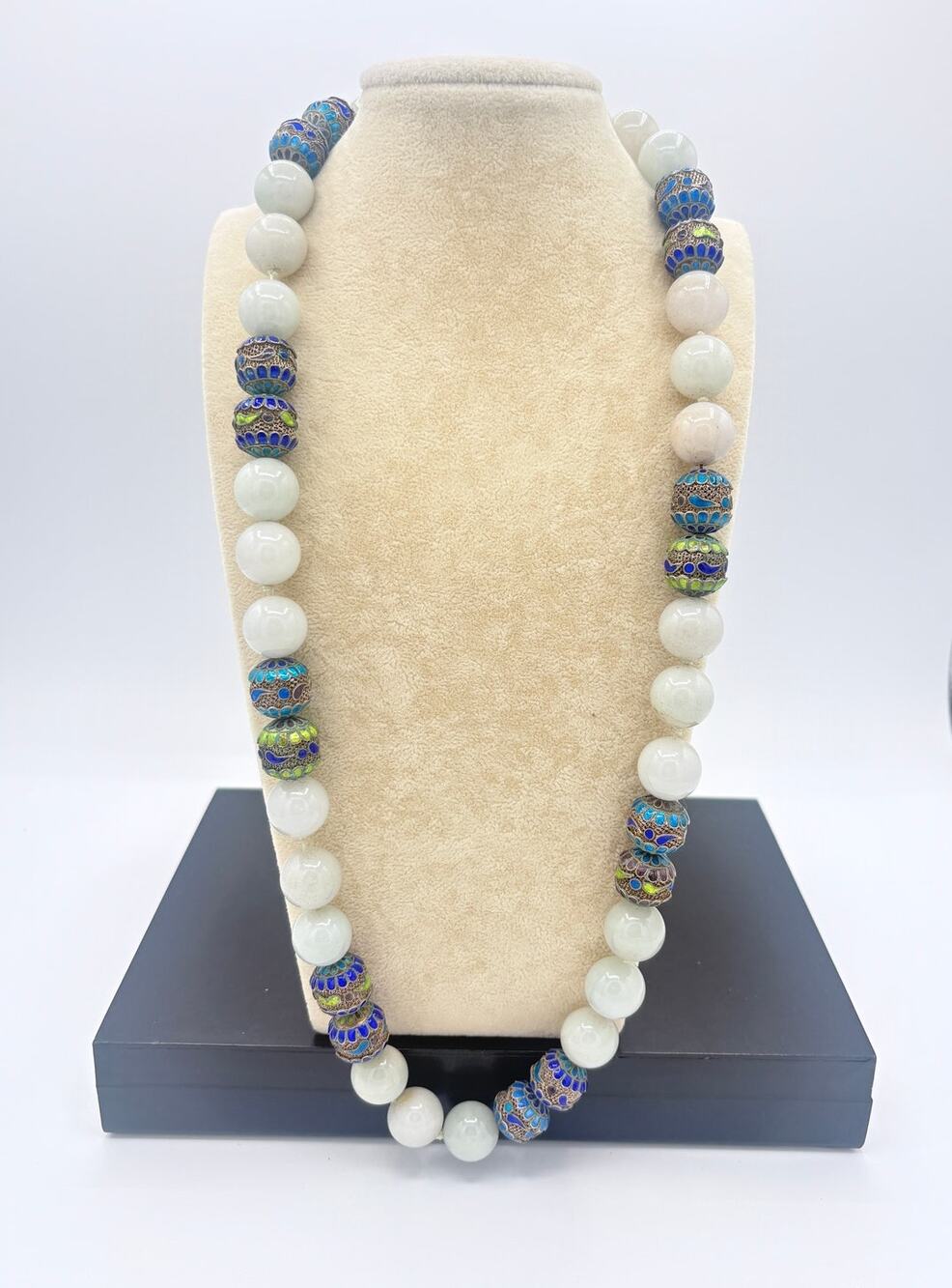 HandāCut White Jadeite & MidāCentury Chinese CloisonnĆ© Necklace, 1960sā70s